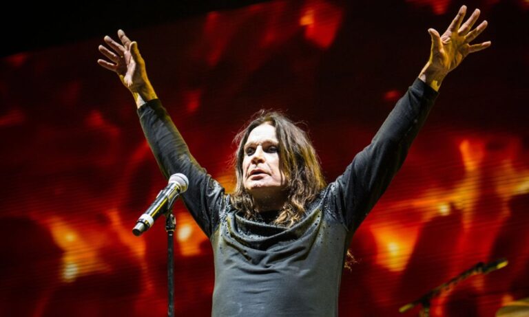 Ozzy Osbourne se despede dos fãs e anuncia aposentadoria