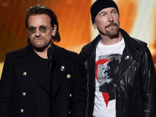 The Edge tranquiliza os fãs e fala sobre o futuro do U2