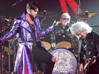 Brian May revela segredo da química perfeita da atual formação do Queen