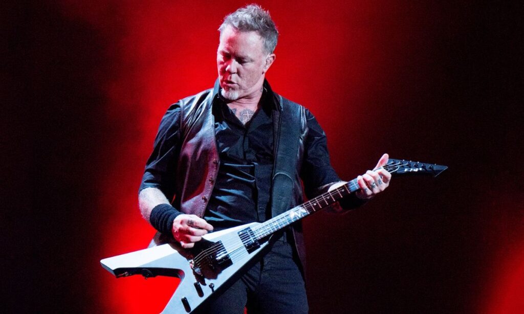 Os 5 melhores guitarristas do mundo nomeados por James Hetfield do Metallica