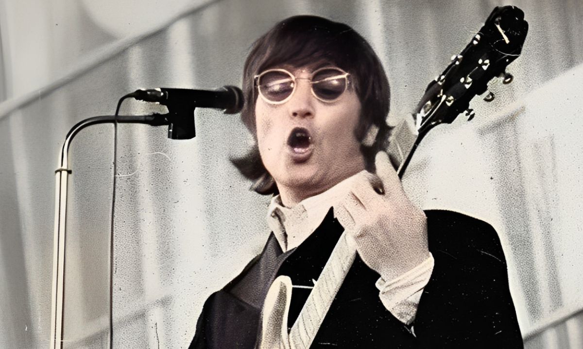 A única música dos Beatles estrelada exclusivamente por John Lennon