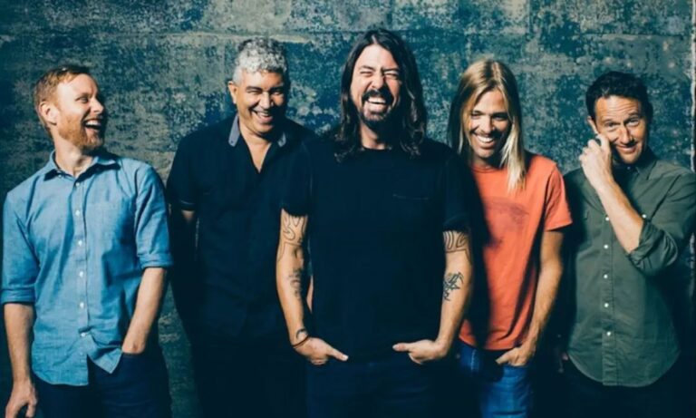 Os 5 álbuns do Foo Fighters mais vendidos de todos os tempos