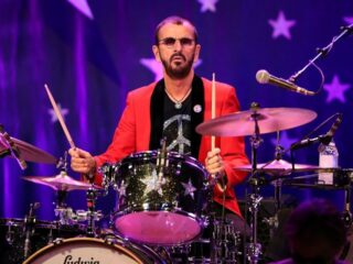 Por que Ringo Sttar não gosta de praticar bateria