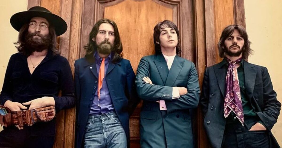 A última música dos Beatles gravada pelos 4 integrantes