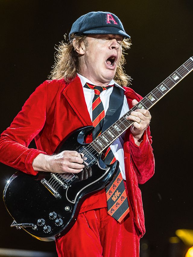 Angus Young do AC DC elege os 3 melhores guitarristas em sua opinião