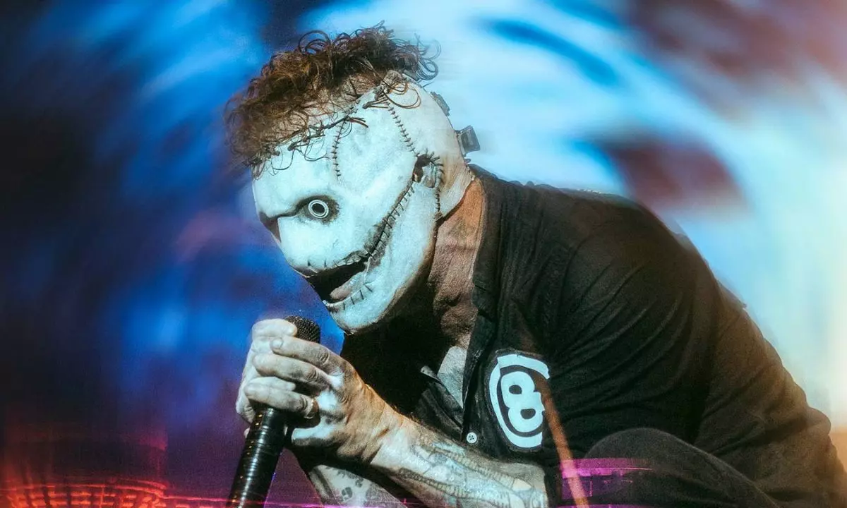 O Slipknot ganhou fama mas pouco dinheiro segundo Corey Taylor