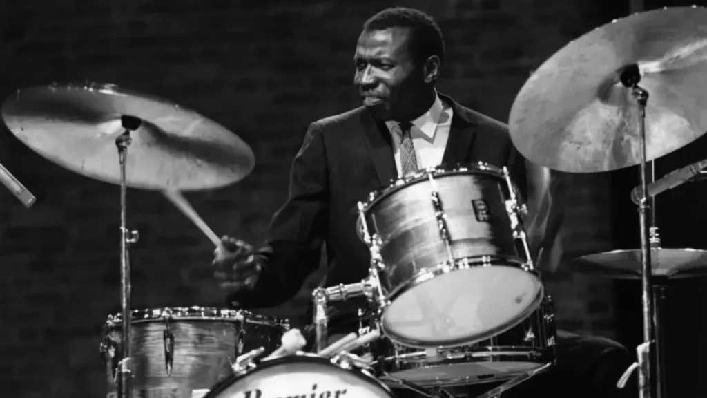 Elvin Jones - Os 10 melhores bateristas de todos os tempos