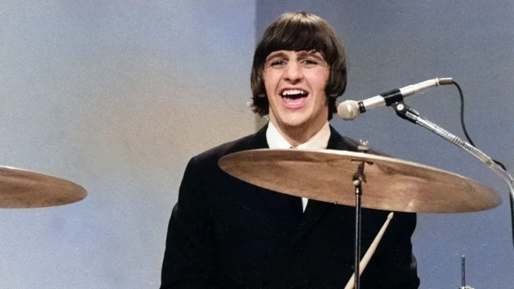 Ringo Starr (The Beatles) - Os 10 melhores bateristas de todos os tempos