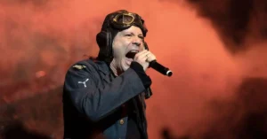 As 2 Músicas Que Definem o Rock, Segundo Bruce Dickinson