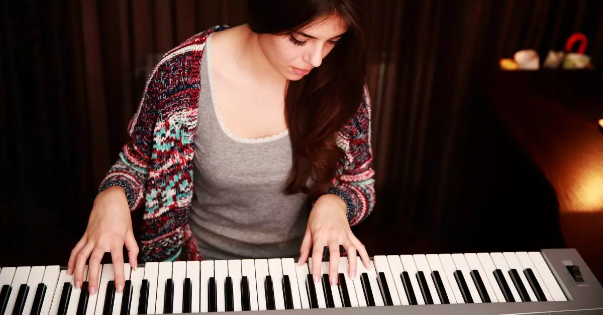 Os Melhores Pianos e Teclados Digitais para Estudantes. 6 Modelos para uma escolha certeira