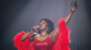 Gloria Gaynor