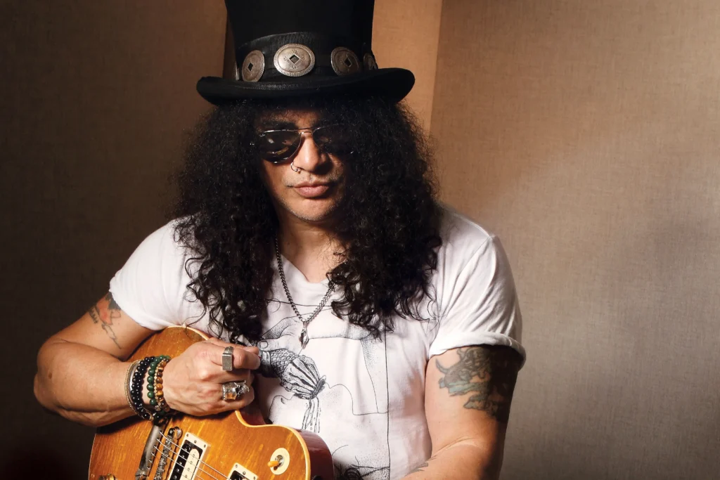 Guns N' Roses: Slash dá pistas sobre o aguardado novo álbum