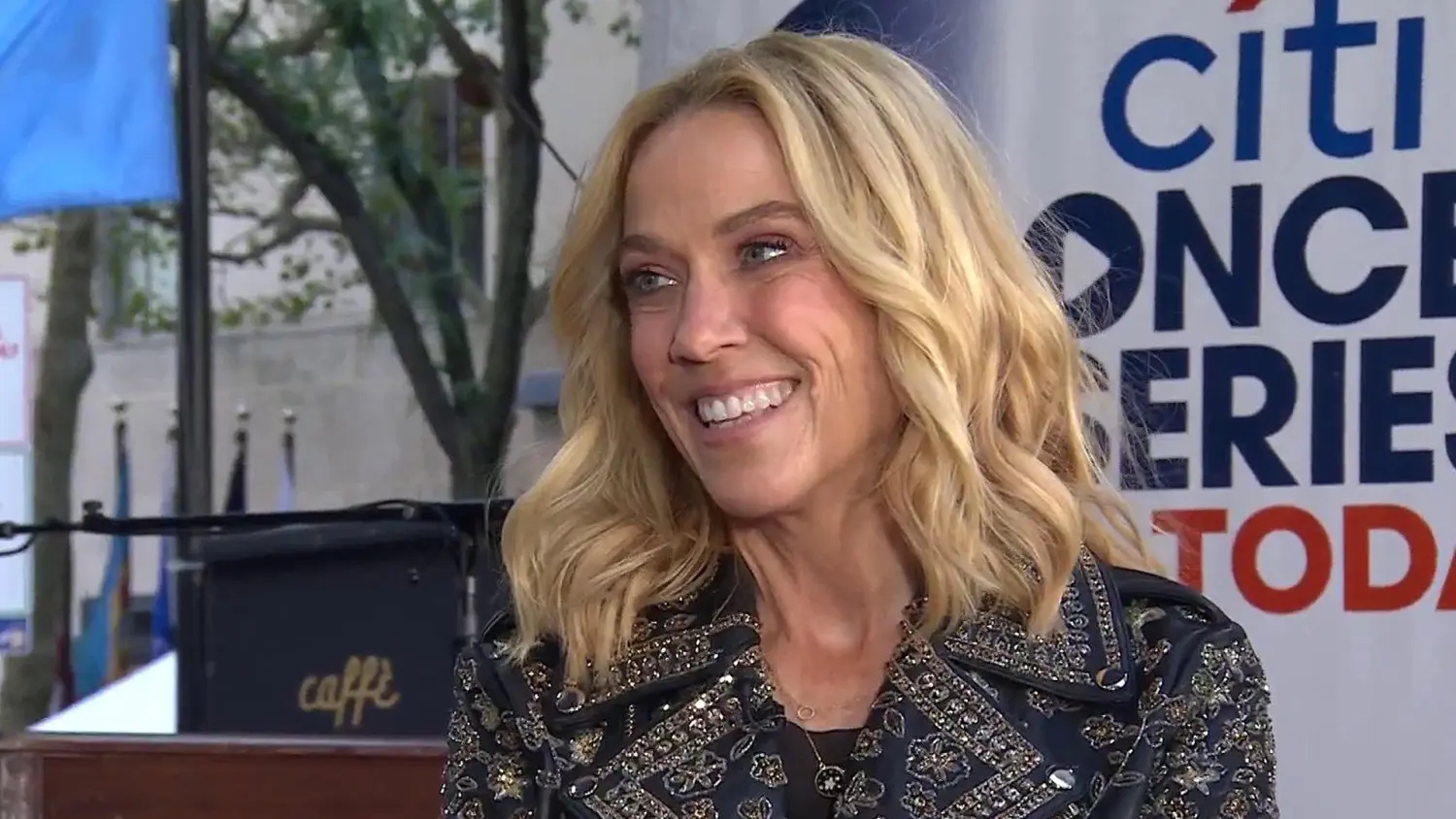 Sheryl Crow e a Farsa dos Encontros Online: Equipe Alerta Fãs!