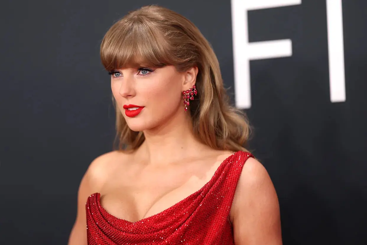 Taylor Swift e Disney+: O que se sabe sobre o documentário "The End of an Era"
