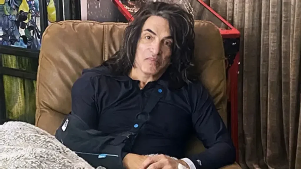Paul Stanley (KISS) – patrimônio líquido- US $200 milhões