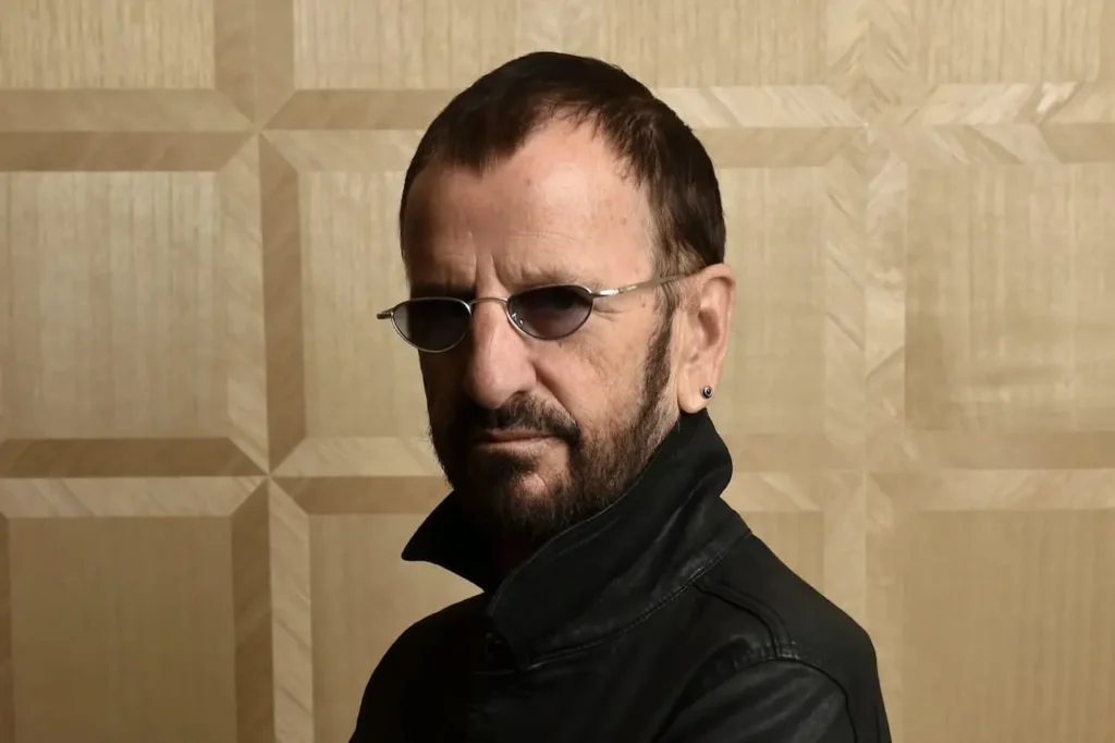 Ringo Starr (ex‑Beatles) – patrimônio líquido- US $350 milhões