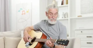 Tocar um Instrumento Musical: O Segredo para um Cérebro Mais Ativo