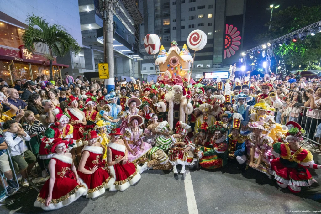 Festas Lucrativas: 5 Estratégias de Natal para Artistas Impulsionarem Vendas