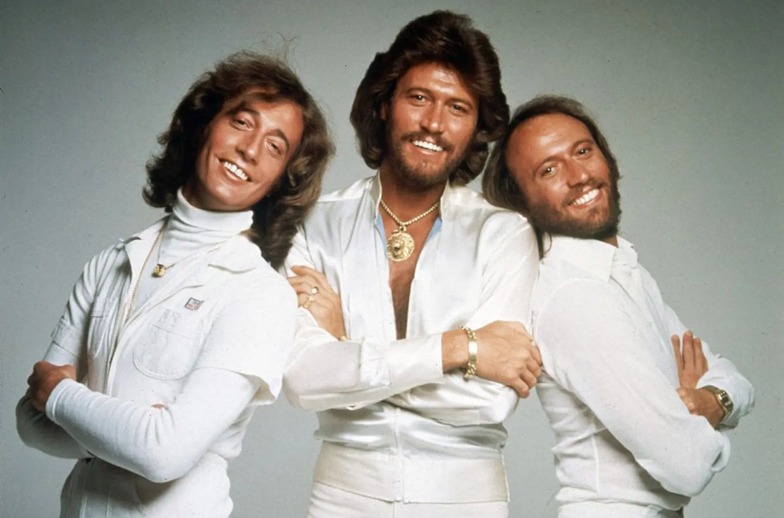 "Tragedy" dos Bee Gees: A Guerra Cultural Que Moldou o Futuro da Disco Music
