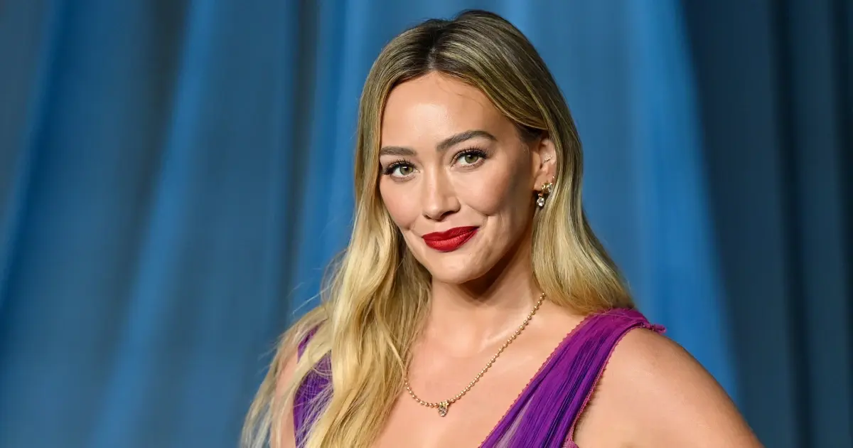 Hilary Duff: O Retorno Triunfal Aos Palcos e a Evolução Artística
